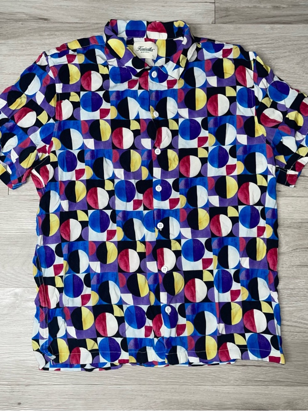 Geometric Button Down Shirt L Retro 90’s Casual Contemporary Maximalist Beach